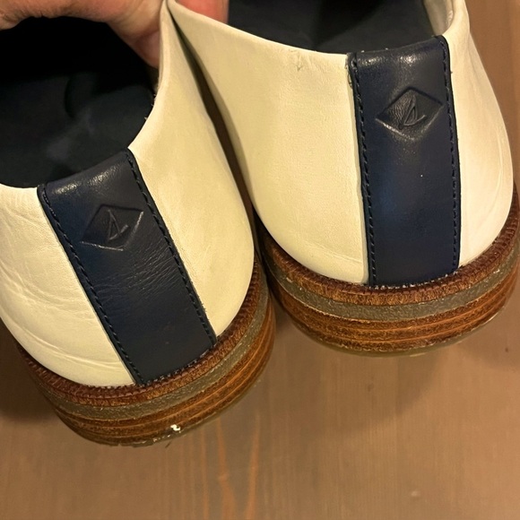 Sperry Seaport Royal Loafers Slip On Leather Tassel Fringe Preppy Ivory/Navy 9.5 - Picture 8 of 12